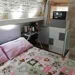 Lilla לינה וארוחת בוקר 4*