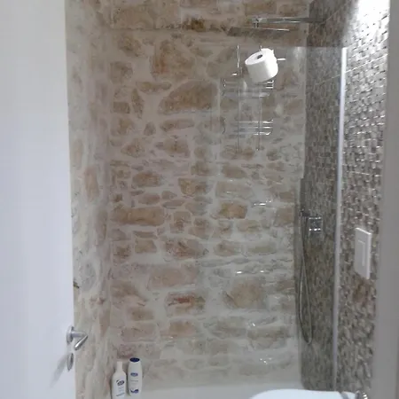 Bed and breakfast Lilla