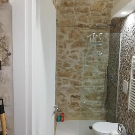 Lilla فندق مبيت وإفطار